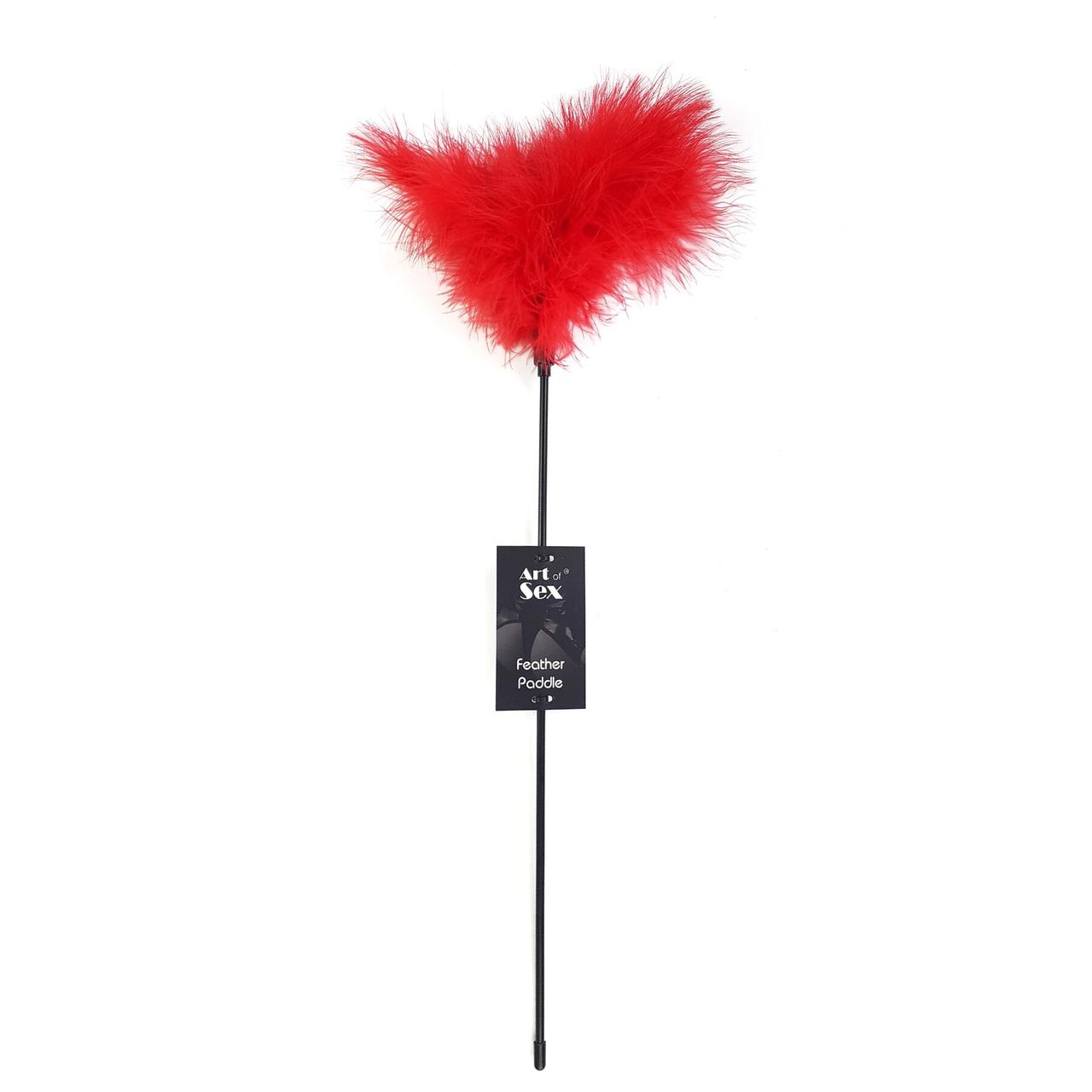 Щекоталка с пером индюка Art of Sex – Feather Paddle, красная в DIDO