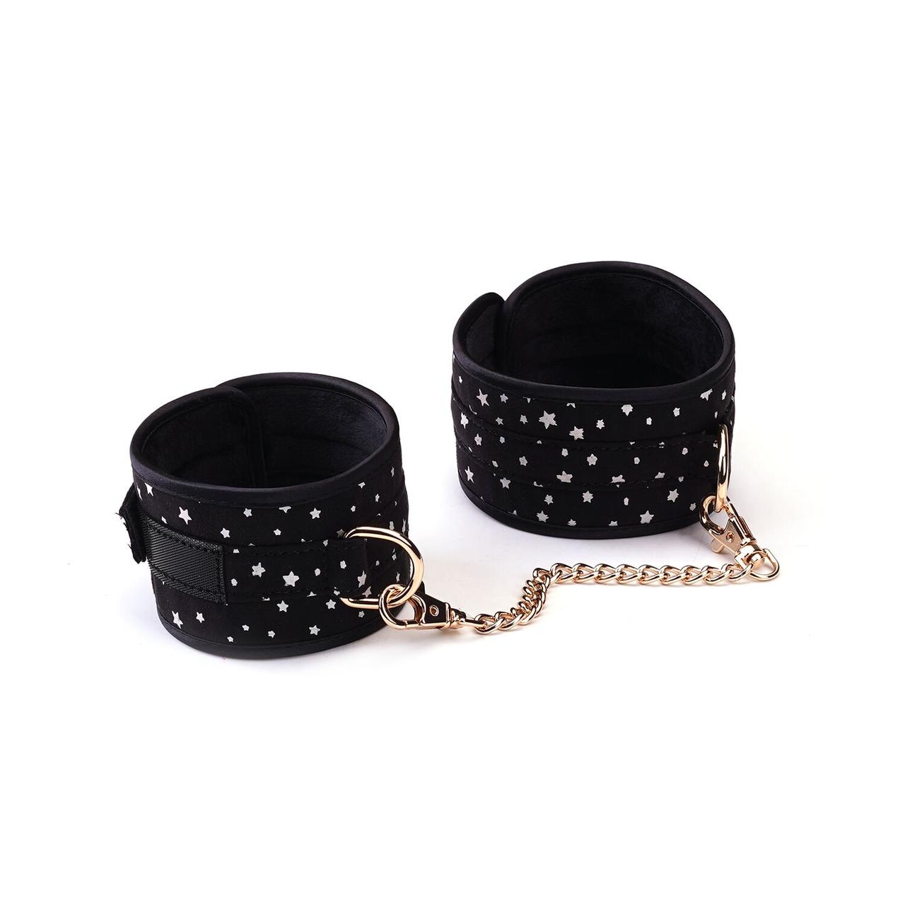 Набір Liebe Seele Stary Nights 7pcs Bondage Kit, фіксатори, нашийник з повідцем, кляп, флоггер, маска в DIDO