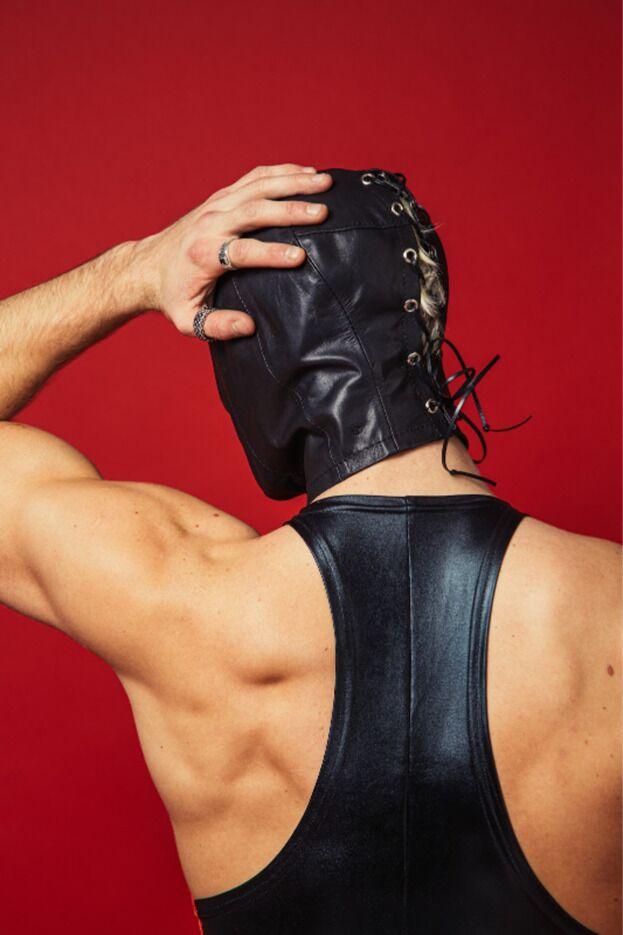 Закритий шкіряний каптур D&A Deprivation mask Leather в DIDO
