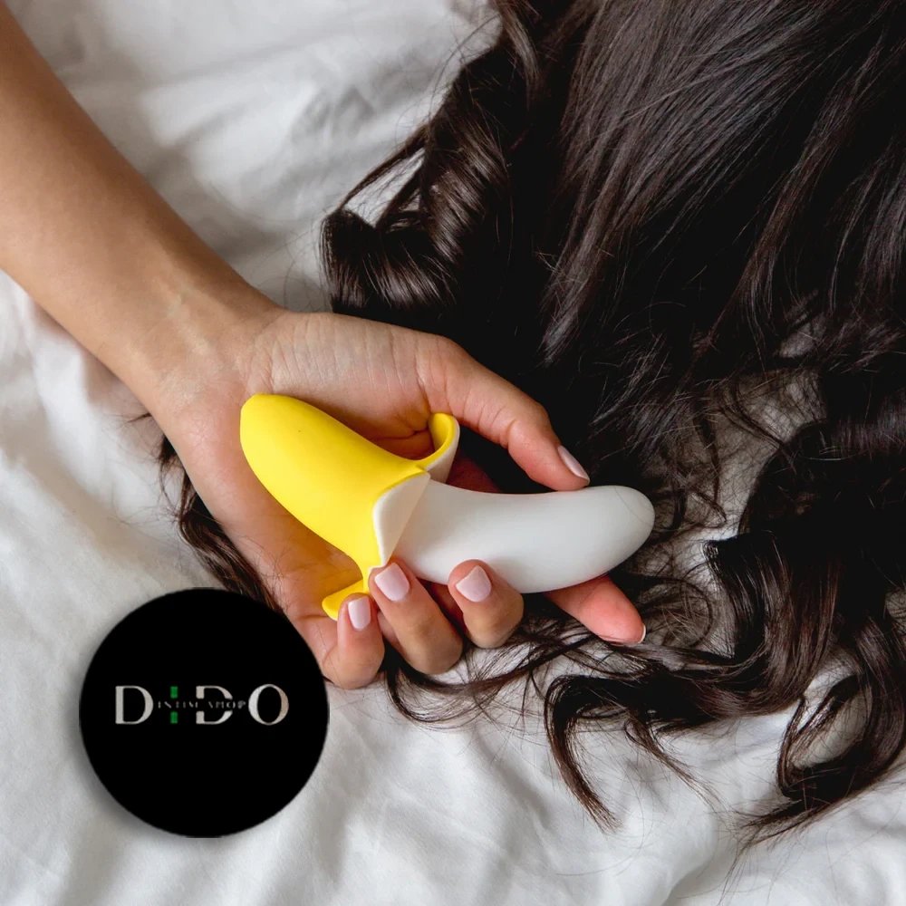 Вибратор Banana Bliss Mini Silicone Vibrator, 10 режимов вибрации, водонепроницаемый