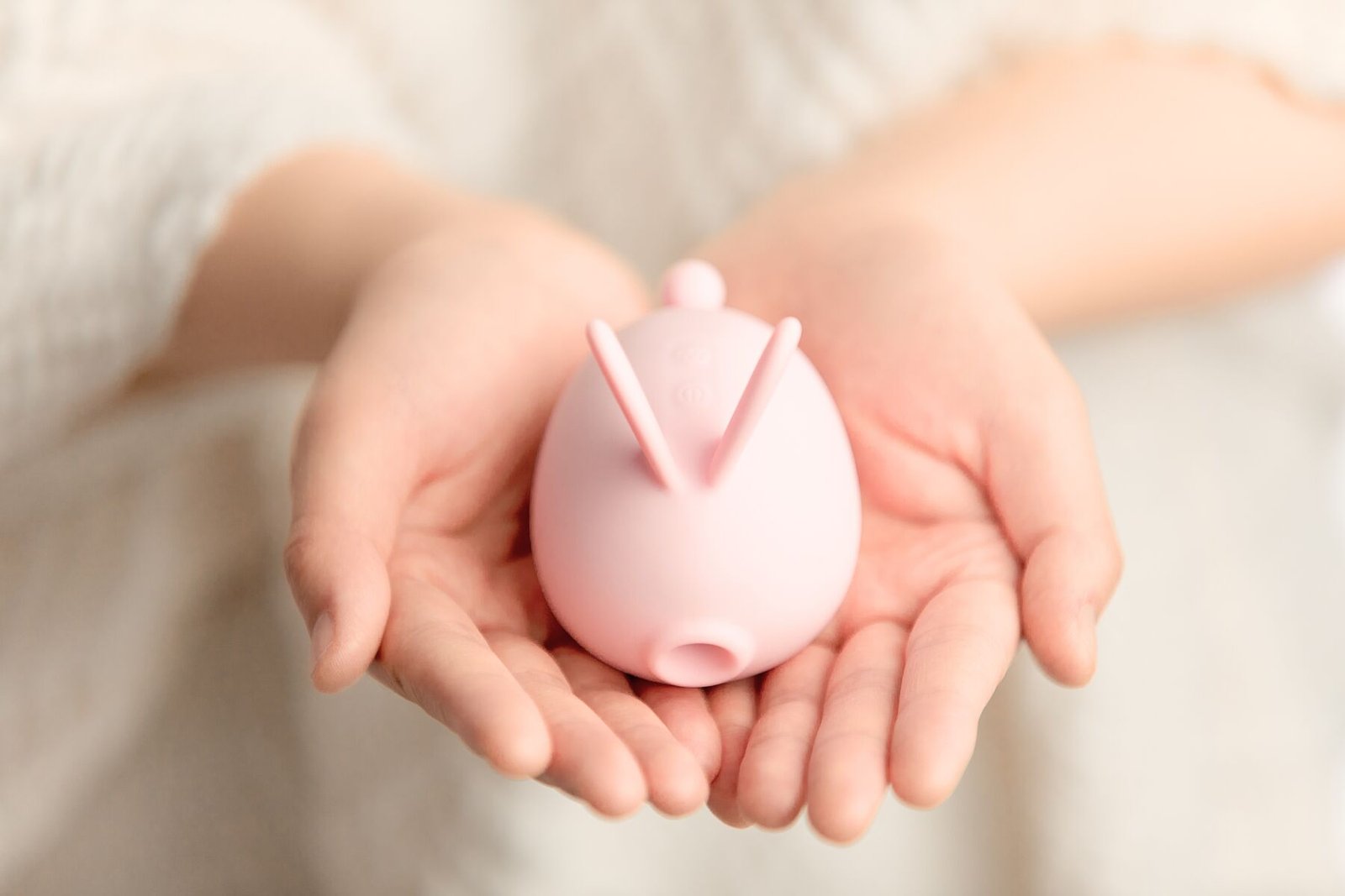 Вакуумний кліторальний стимулятор з вібрацією KISTOY Too Simple Pink - Зображення 7