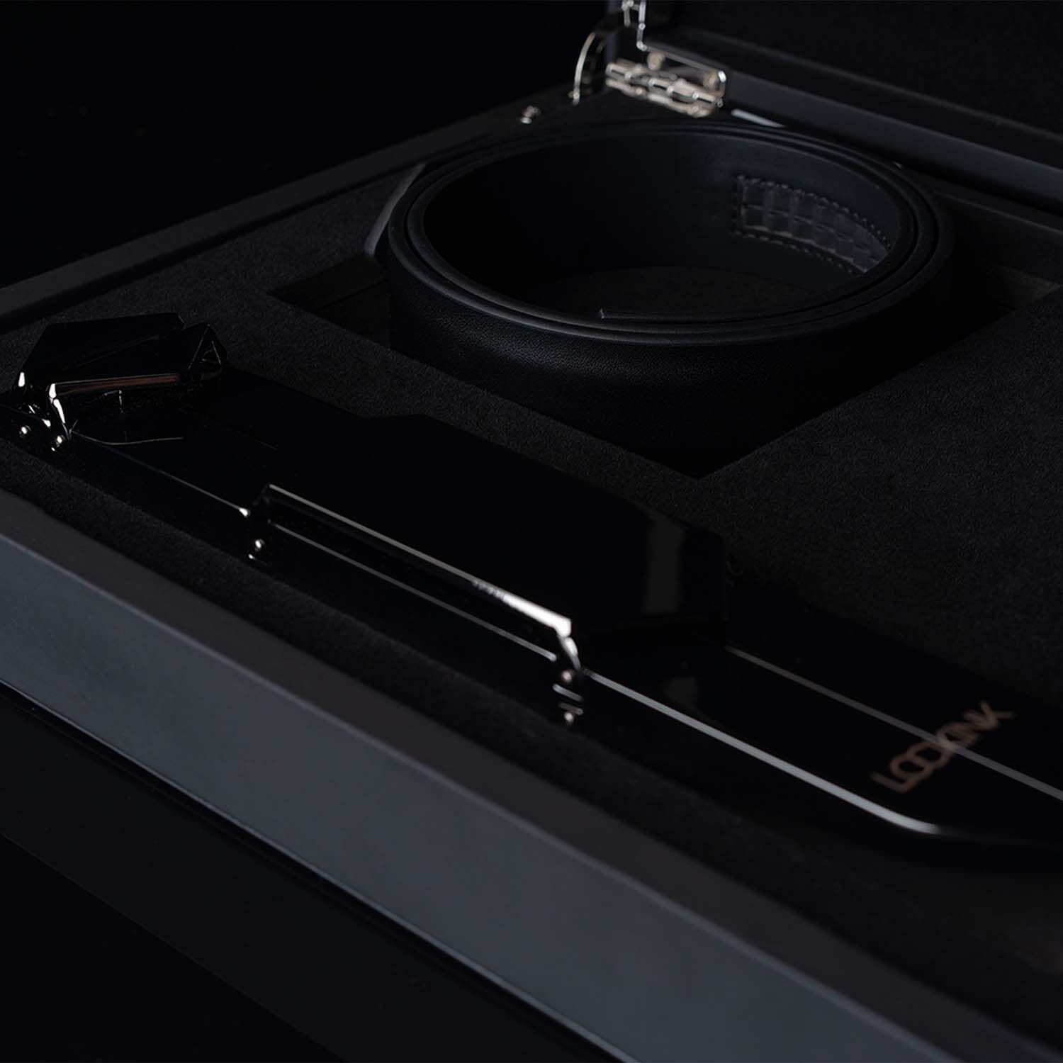 Регульована шльопалка LOCKINK Adjustable Slapper for Impact Play - Black - Зображення 7